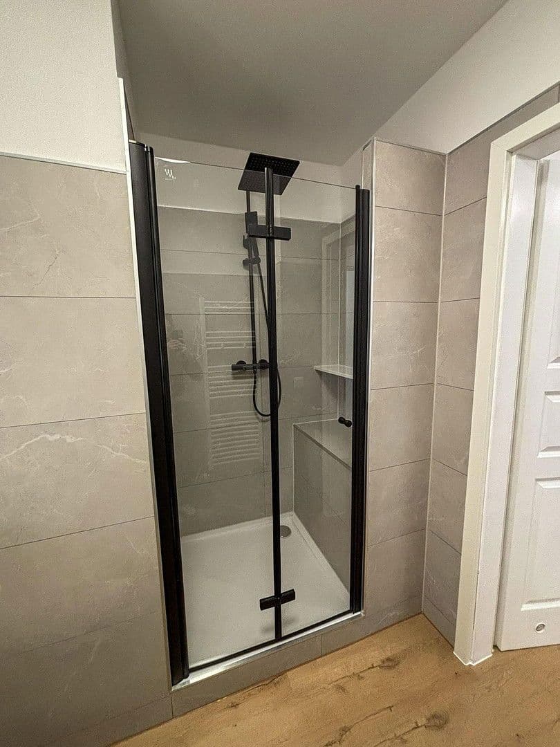 Prodej bytu 1+1 37 m², Faradaystraße 9, Leipzig, Sasko Prodej bytu 1+1 37 m², Faradaystraße 9, Leipzig, Sasko