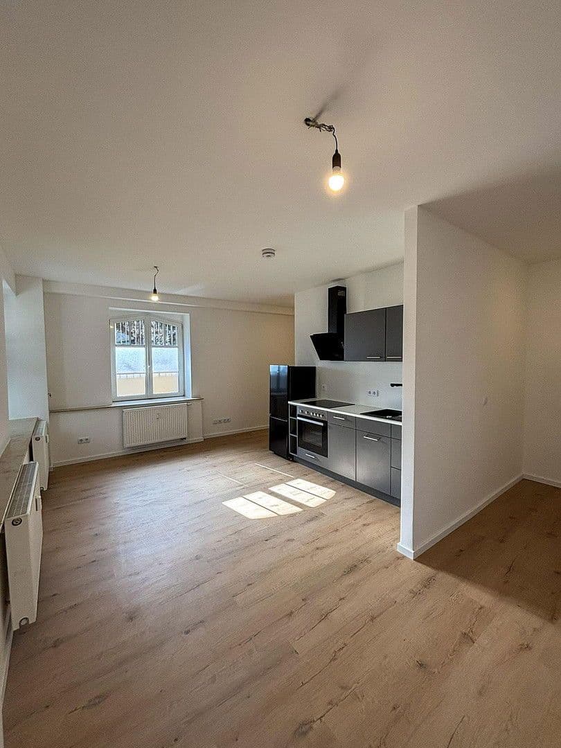 Prodej bytu 1+1 37 m², Faradaystraße 9, Leipzig, Sasko Prodej bytu 1+1 37 m², Faradaystraße 9, Leipzig, Sasko