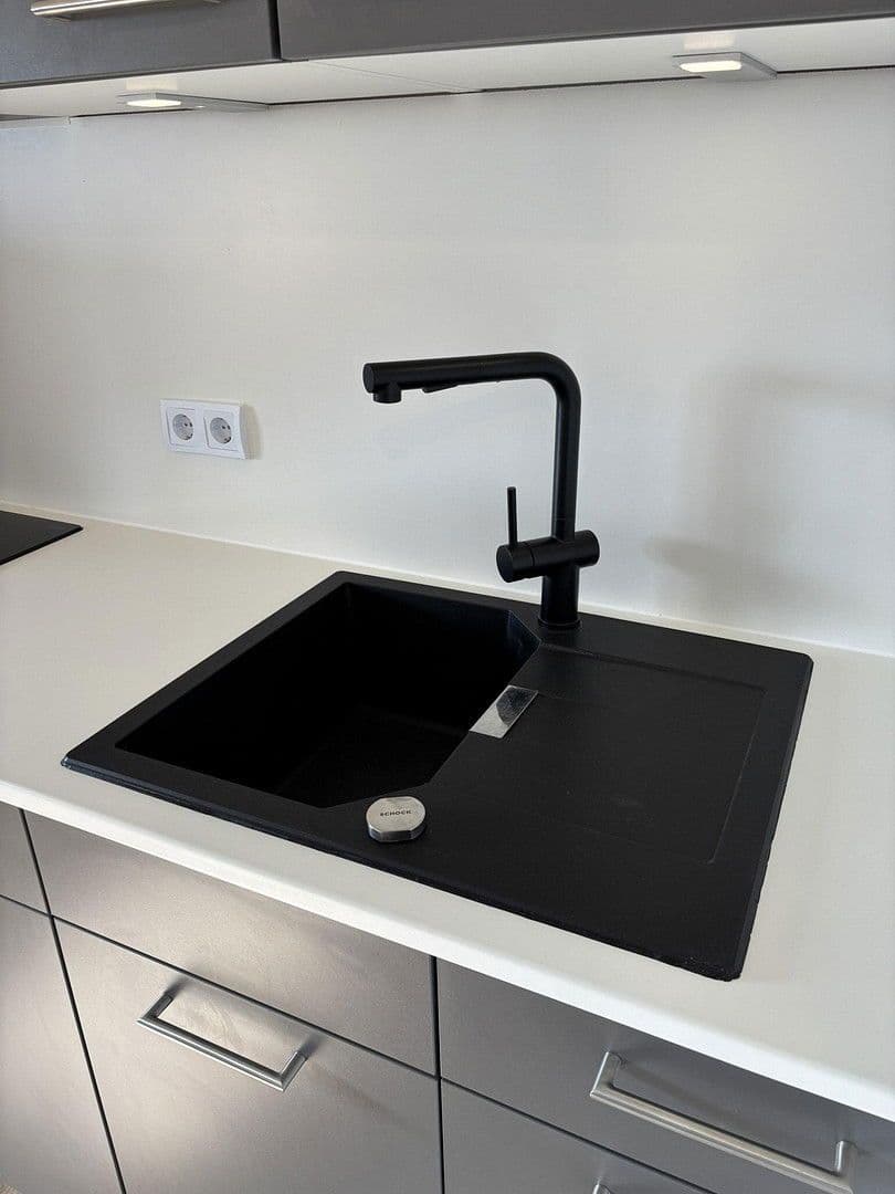 Prodej bytu 1+1 37 m², Faradaystraße 9, Leipzig, Sasko Prodej bytu 1+1 37 m², Faradaystraße 9, Leipzig, Sasko