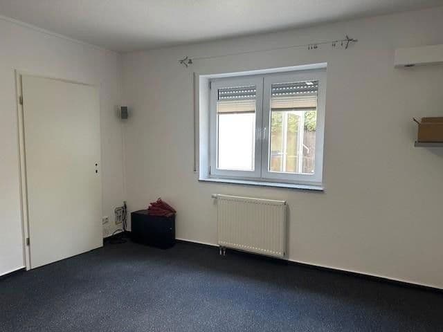Pronájem domu 298 m², pozemek 518 m², Wallertheim, Porýní-Falc Pronájem domu 298 m², pozemek 518 m², Wallertheim, Porýní-Falc