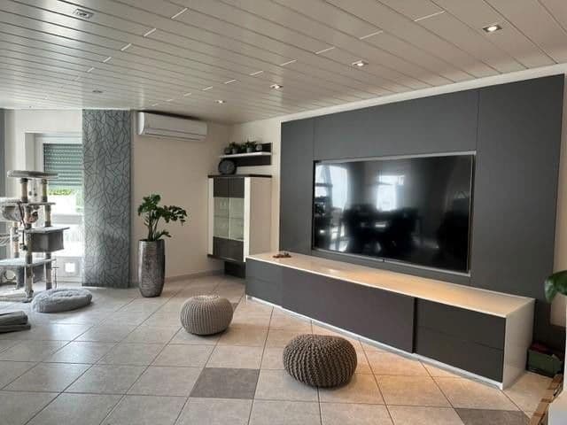 Pronájem domu 298 m², pozemek 518 m², Wallertheim, Porýní-Falc Pronájem domu 298 m², pozemek 518 m², Wallertheim, Porýní-Falc