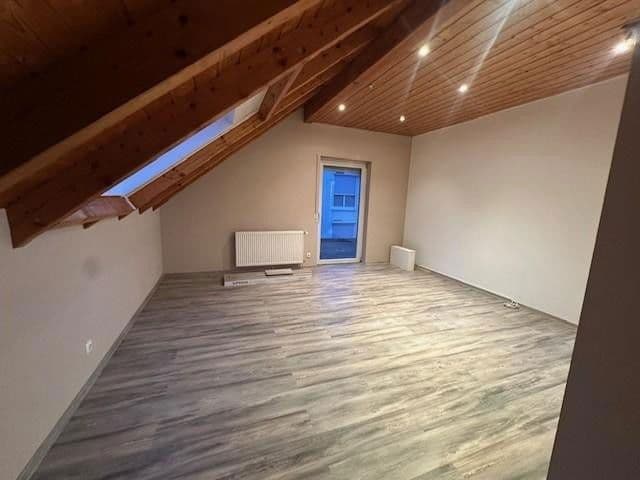 Pronájem domu 298 m², pozemek 518 m², Wallertheim, Porýní-Falc Pronájem domu 298 m², pozemek 518 m², Wallertheim, Porýní-Falc