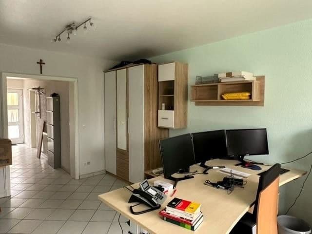 Pronájem domu 298 m², pozemek 518 m², Wallertheim, Porýní-Falc Pronájem domu 298 m², pozemek 518 m², Wallertheim, Porýní-Falc