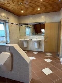 Pronájem domu 298 m², pozemek 518 m², Wallertheim, Porýní-Falc Pronájem domu 298 m², pozemek 518 m², Wallertheim, Porýní-Falc