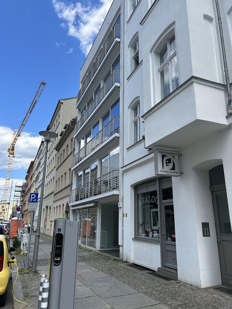 Prodej bytu 4+1 121 m², Acker Str 8, Berlin, Berlín Prodej bytu 4+1 121 m², Acker Str 8, Berlin, Berlín
