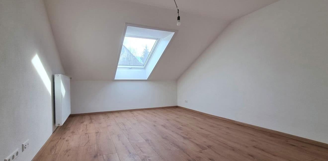 Prodej domu 218 m², pozemek 450 m², Günzburg, Bavorsko Prodej domu 218 m², pozemek 450 m², Günzburg, Bavorsko