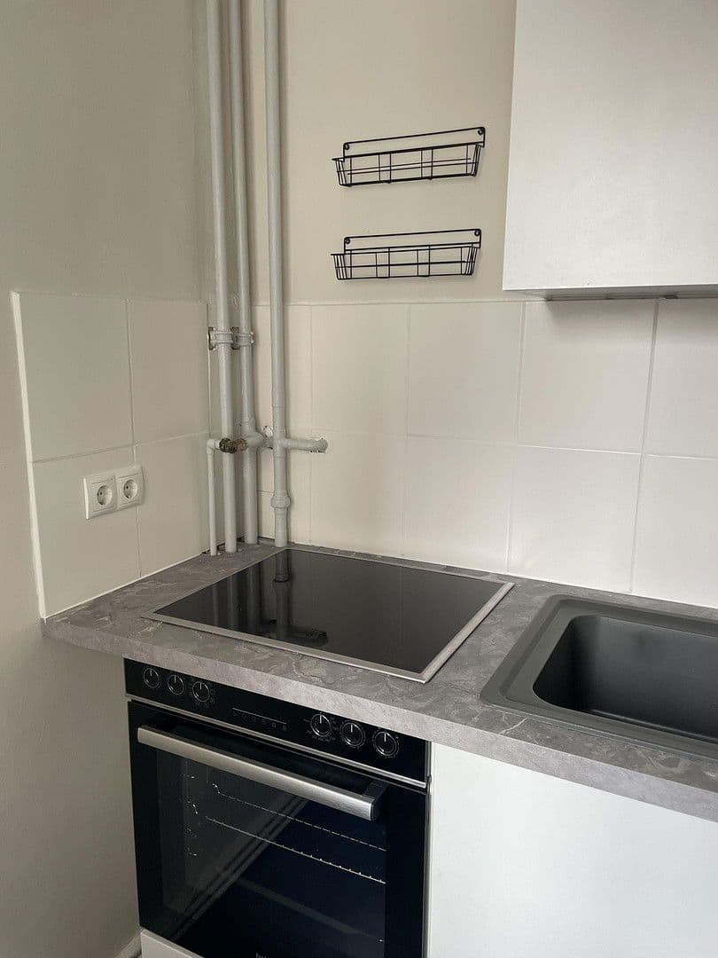 Pronájem bytu 2+kk 71 m², Zillestraße 2, Berlin, Berlín Pronájem bytu 2+kk 71 m², Zillestraße 2, Berlin, Berlín