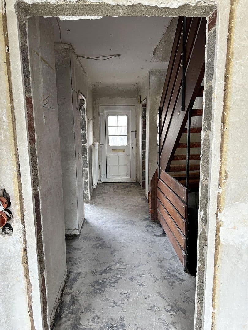 Prodej domu 91 m², pozemek 203 m², Neuwied, Porýní-Falc Prodej domu 91 m², pozemek 203 m², Neuwied, Porýní-Falc