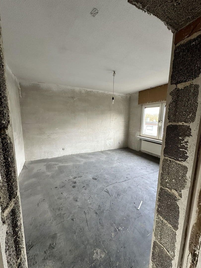 Prodej domu 91 m², pozemek 203 m², Neuwied, Porýní-Falc Prodej domu 91 m², pozemek 203 m², Neuwied, Porýní-Falc