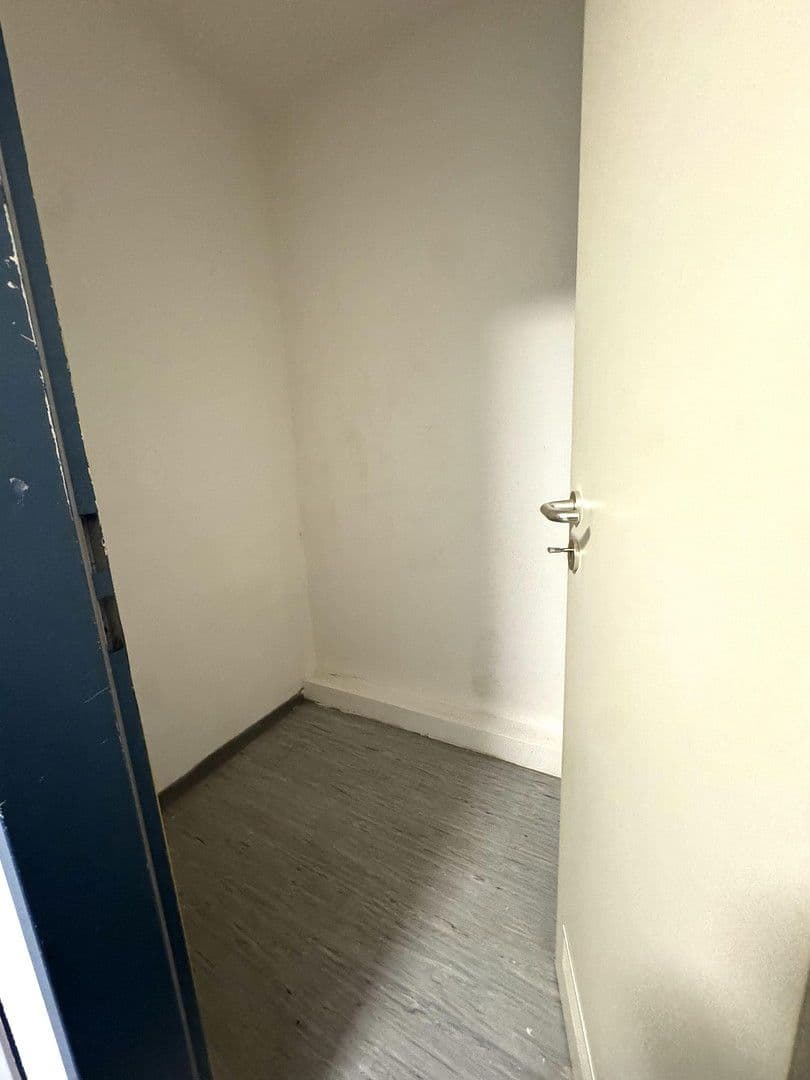 Pronájem bytu 1+1 33 m², Bielefeld, Severní Porýní-Vestfálsko Pronájem bytu 1+1 33 m², Bielefeld, Severní Porýní-Vestfálsko