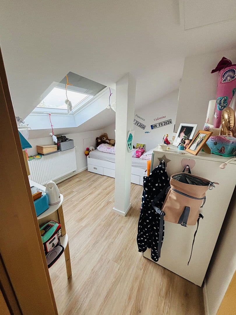 Prodej domu 184 m², pozemek 201 m², Fellbach, Bádensko-Württembersko Prodej domu 184 m², pozemek 201 m², Fellbach, Bádensko-Württembersko