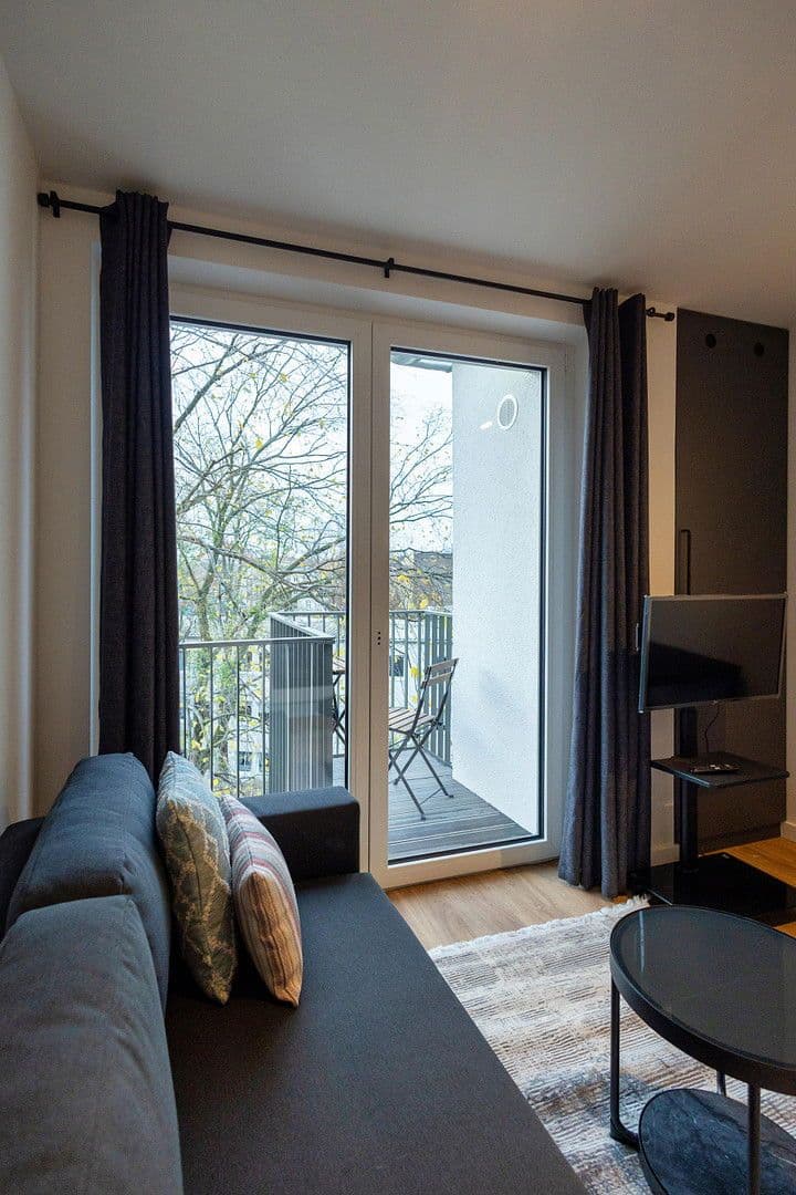 Pronájem bytu 1+1 25 m², Berlin, Berlín Pronájem bytu 1+1 25 m², Berlin, Berlín