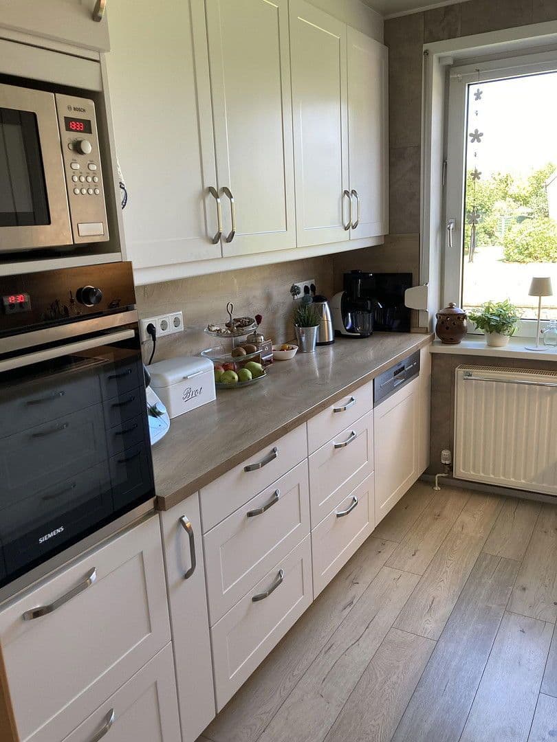 Prodej domu 125 m², pozemek 880 m², Weyhe, Dolní Sasko Prodej domu 125 m², pozemek 880 m², Weyhe, Dolní Sasko