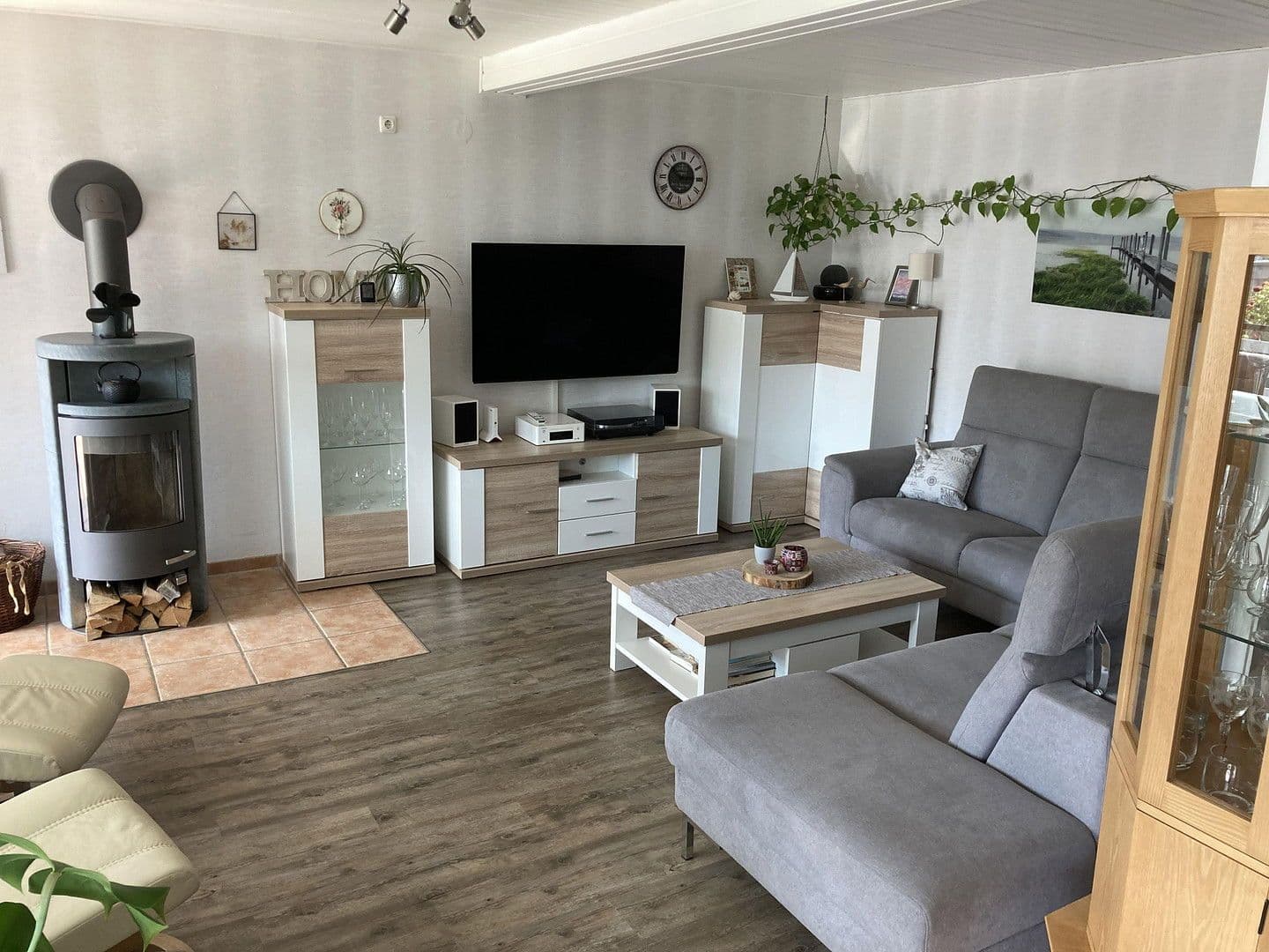 Prodej domu 125 m², pozemek 880 m², Weyhe, Dolní Sasko Prodej domu 125 m², pozemek 880 m², Weyhe, Dolní Sasko