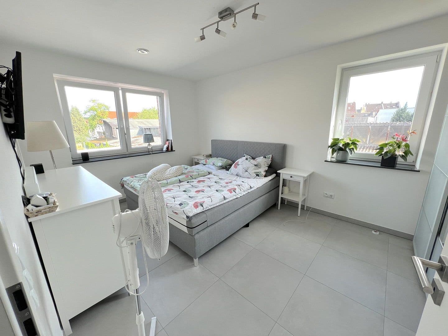 Pronájem bytu 3+1 96 m², An der Johanniskirche 13, Hildesheim, Dolní Sasko Pronájem bytu 3+1 96 m², An der Johanniskirche 13, Hildesheim, Dolní Sasko