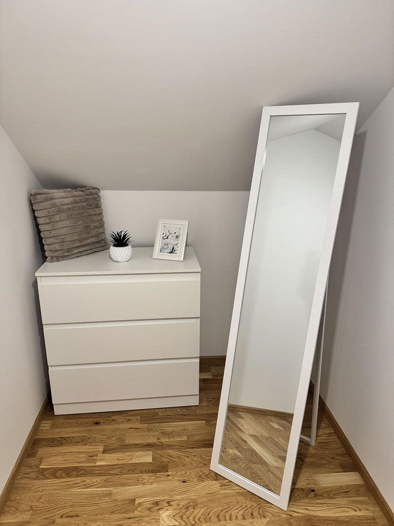 Pronájem bytu 1+1 33 m², Schwimmschulstraße 8, Steyr, Horní Rakousko Pronájem bytu 1+1 33 m², Schwimmschulstraße 8, Steyr, Horní Rakousko