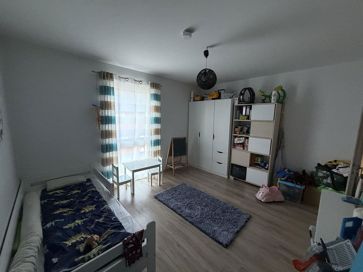 Pronájem bytu 4+1 111 m², Sassenburg, Dolní Sasko Pronájem bytu 4+1 111 m², Sassenburg, Dolní Sasko