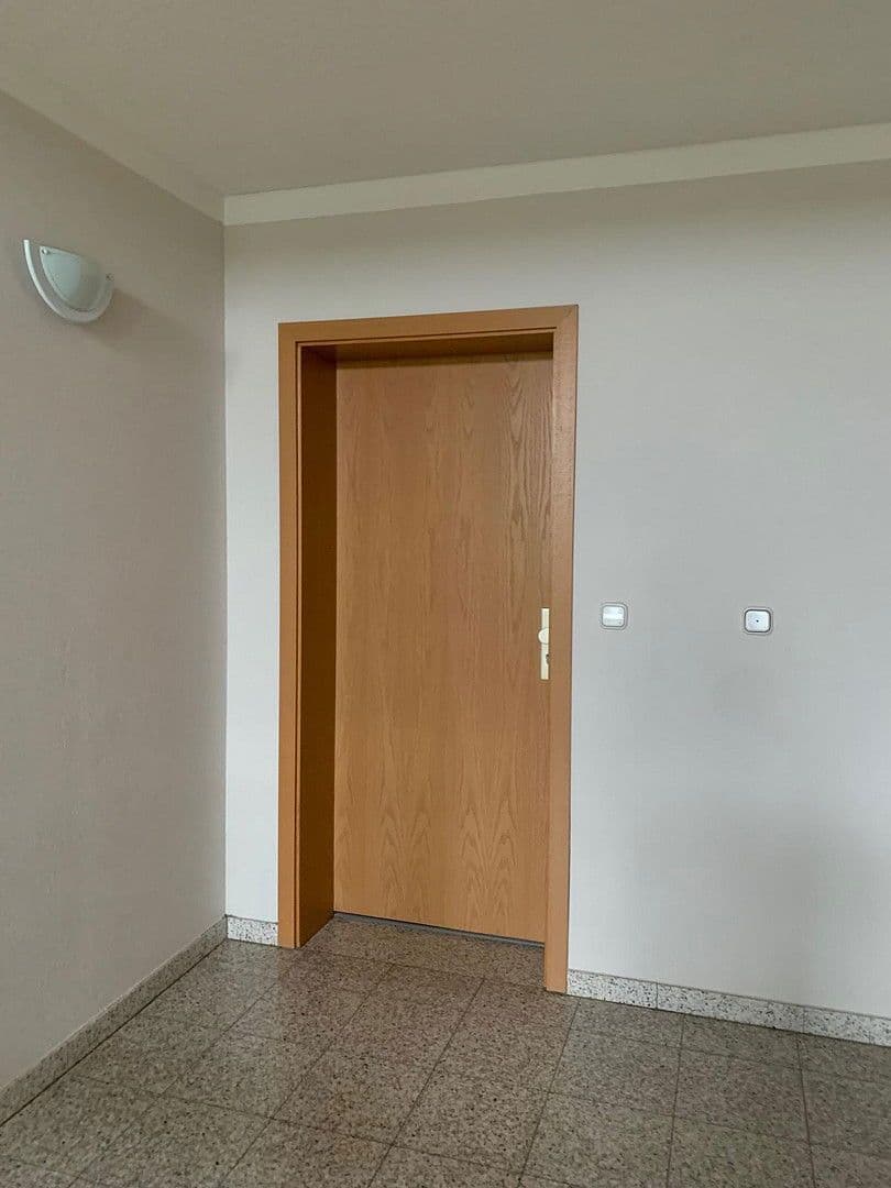 Pronájem bytu 1+kk 39 m², Johann-Joachim-Kaendler Str. 14, Arnsdorf, Sasko Pronájem bytu 1+kk 39 m², Johann-Joachim-Kaendler Str. 14, Arnsdorf, Sasko