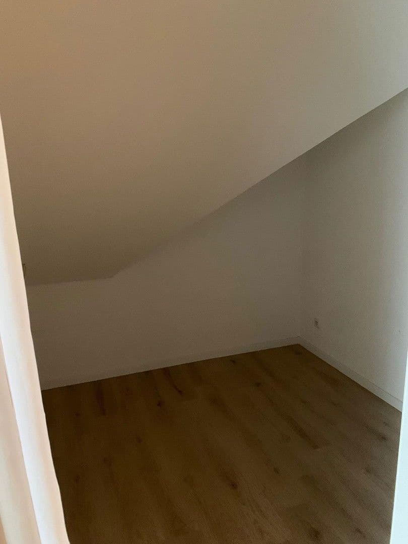 Pronájem bytu 1+kk 39 m², Johann-Joachim-Kaendler Str. 14, Arnsdorf, Sasko Pronájem bytu 1+kk 39 m², Johann-Joachim-Kaendler Str. 14, Arnsdorf, Sasko