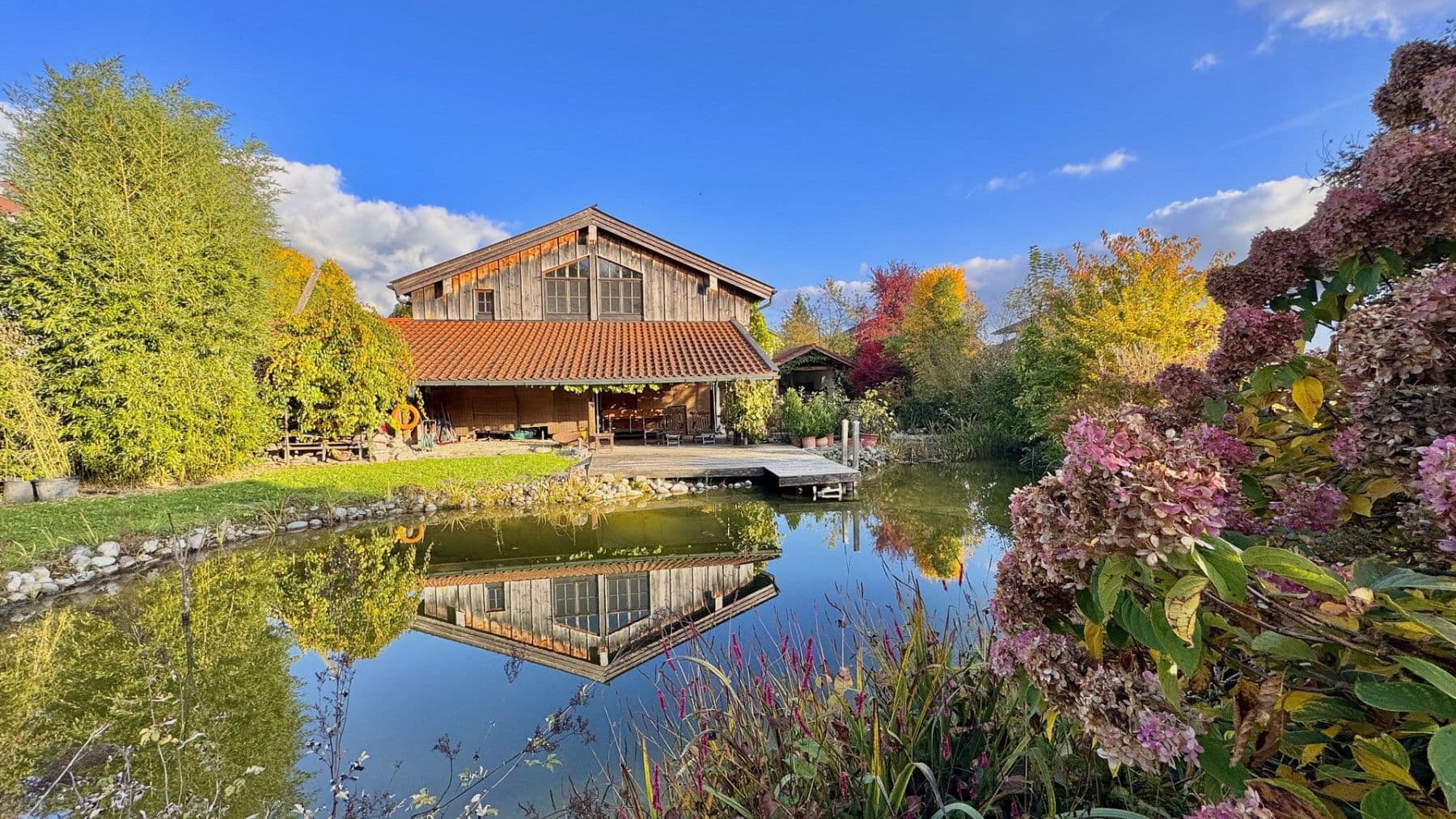 Prodej pozemku 1.862 m², Grosskarolinenfeld, Bavorsko Prodej pozemku 1.862 m², Grosskarolinenfeld, Bavorsko