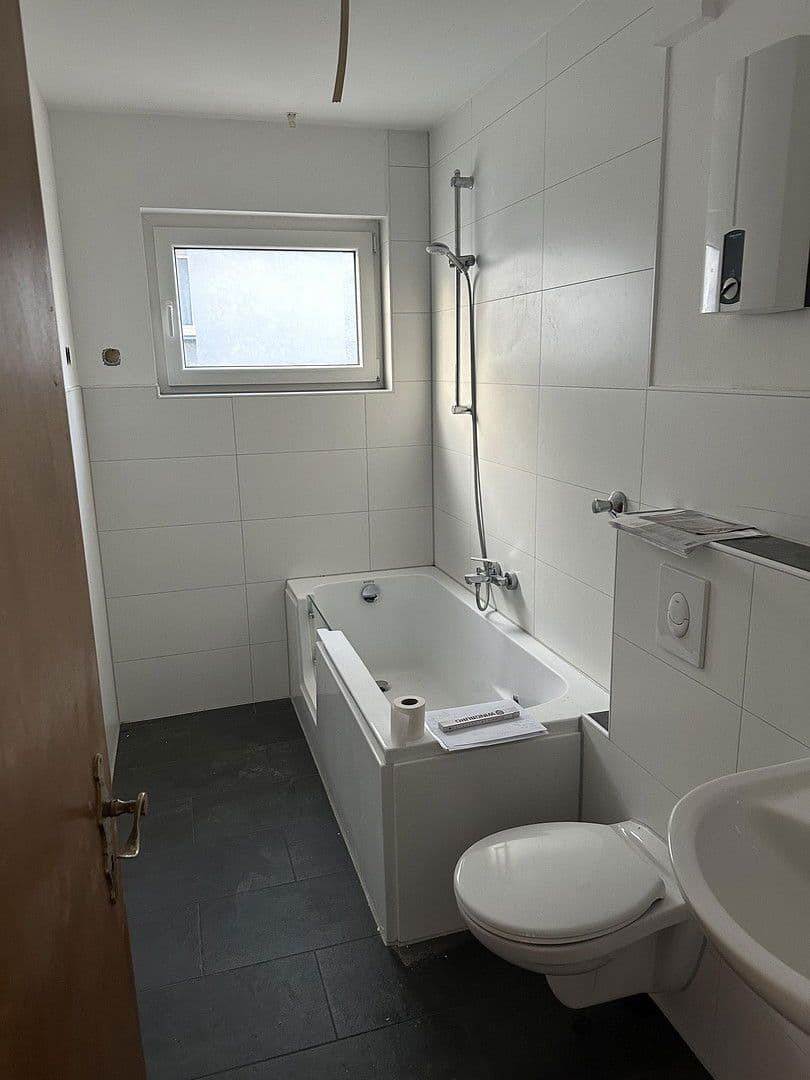 Pronájem bytu 3+1 72 m², Grandstraße 44, Essen, Severní Porýní-Vestfálsko Pronájem bytu 3+1 72 m², Grandstraße 44, Essen, Severní Porýní-Vestfálsko