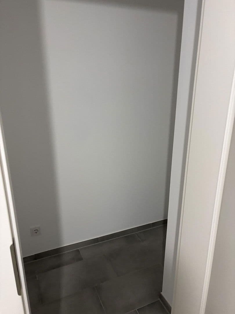 Pronájem bytu 2+1 52 m², Locher Straße 21, Solingen, Severní Porýní-Vestfálsko Pronájem bytu 2+1 52 m², Locher Straße 21, Solingen, Severní Porýní-Vestfálsko