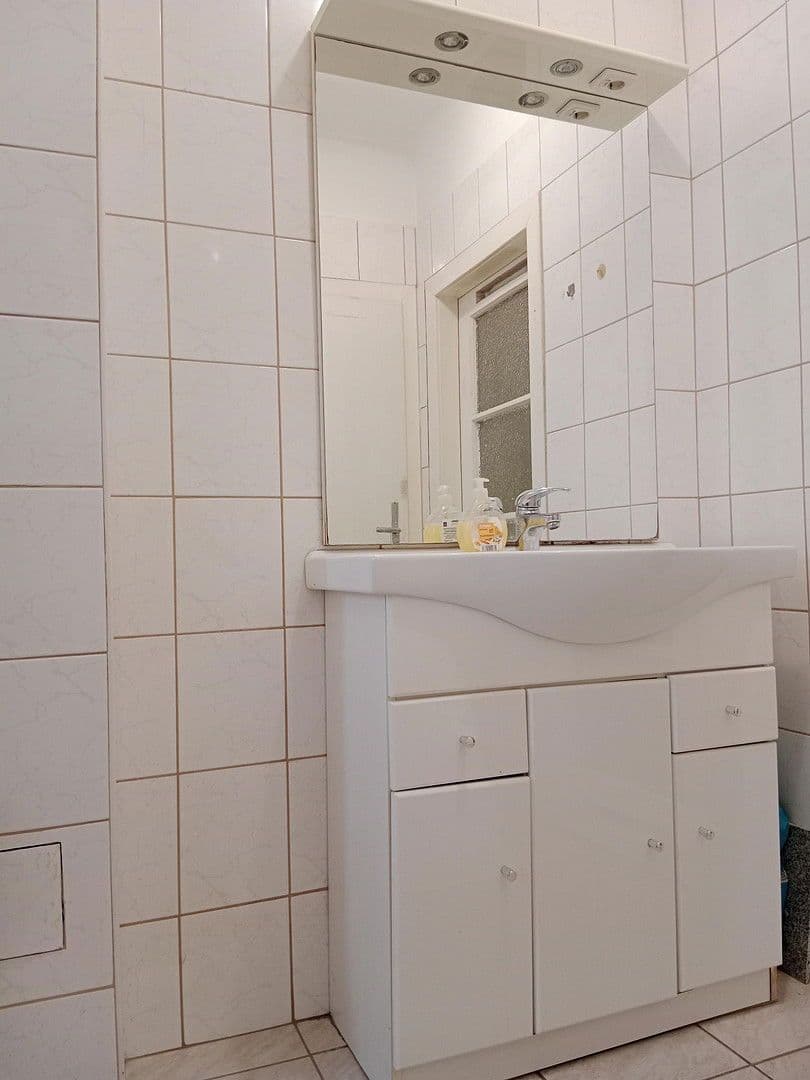 Pronájem bytu 1+1 50 m², Reinprechtsdorferstr., Wien, Wien Pronájem bytu 1+1 50 m², Reinprechtsdorferstr., Wien, Wien