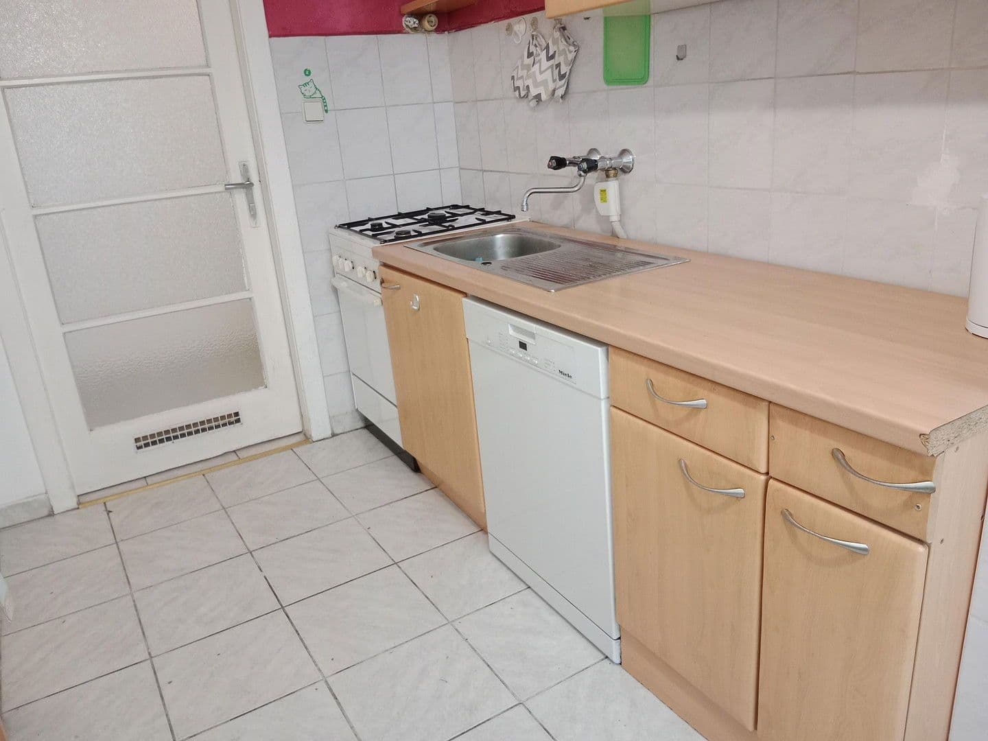 Pronájem bytu 1+1 50 m², Reinprechtsdorferstr., Wien, Wien Pronájem bytu 1+1 50 m², Reinprechtsdorferstr., Wien, Wien