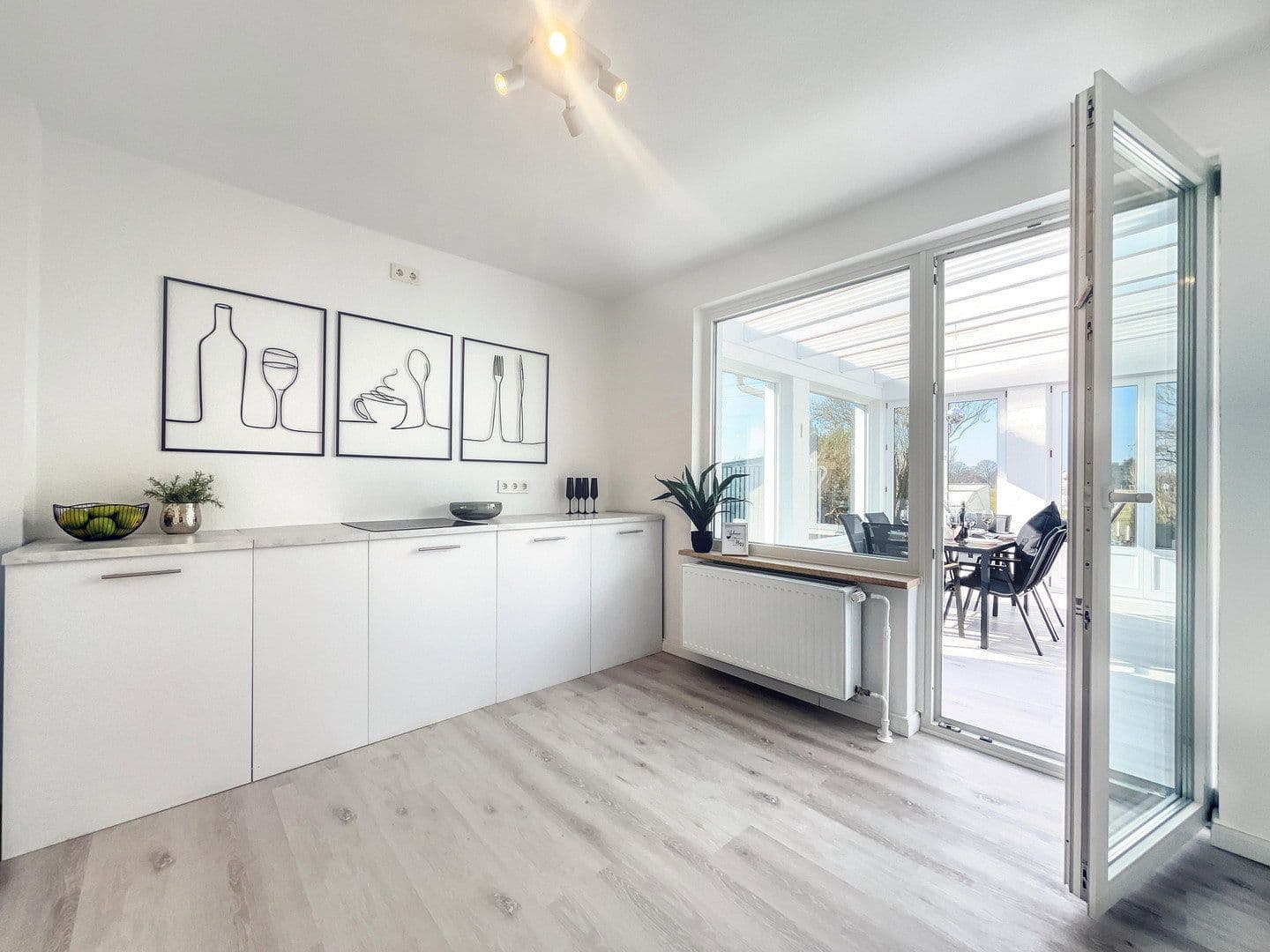 Prodej domu 116 m², pozemek 454 m², Norderstedt, Šlesvicko-Holštýnsko Prodej domu 116 m², pozemek 454 m², Norderstedt, Šlesvicko-Holštýnsko