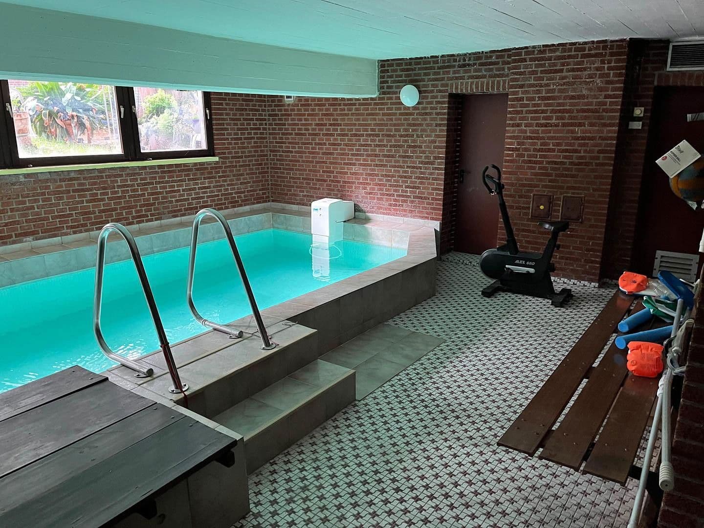 Prodej bytu 2+kk 68 m², Fontanestraße 6, Berlin, Berlín Prodej bytu 2+kk 68 m², Fontanestraße 6, Berlin, Berlín