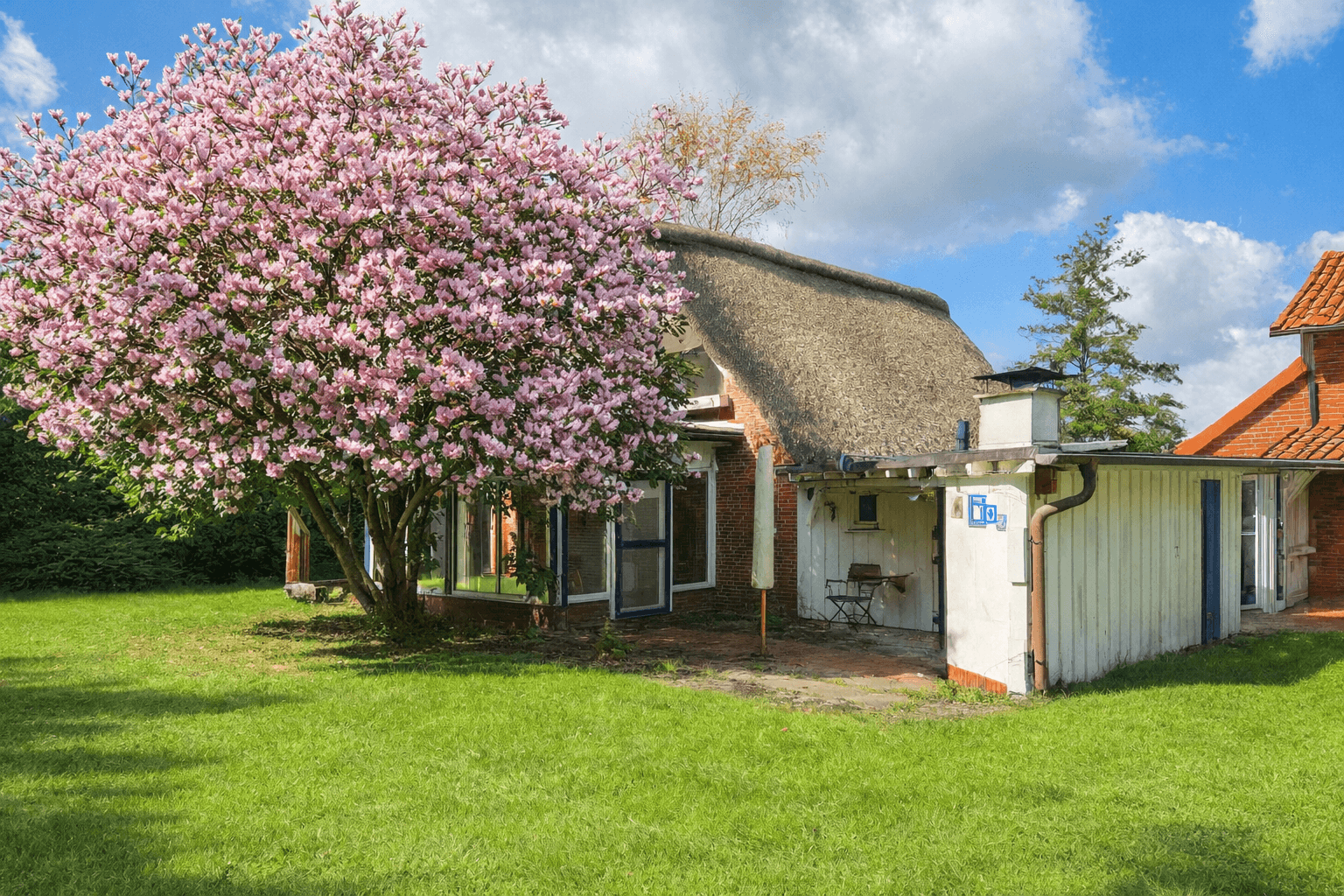 Prodej domu 150 m², pozemek 1.904 m², Drochtersen, Dolní Sasko Prodej domu 150 m², pozemek 1.904 m², Drochtersen, Dolní Sasko