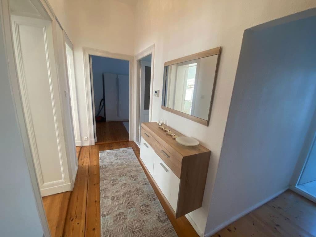 Pronájem bytu 3+1 90 m², Körnerstrasse 47, Berlin, Berlín Pronájem bytu 3+1 90 m², Körnerstrasse 47, Berlin, Berlín