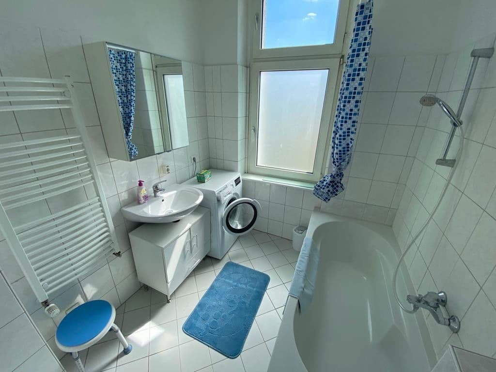 Pronájem bytu 3+1 90 m², Körnerstrasse 47, Berlin, Berlín Pronájem bytu 3+1 90 m², Körnerstrasse 47, Berlin, Berlín