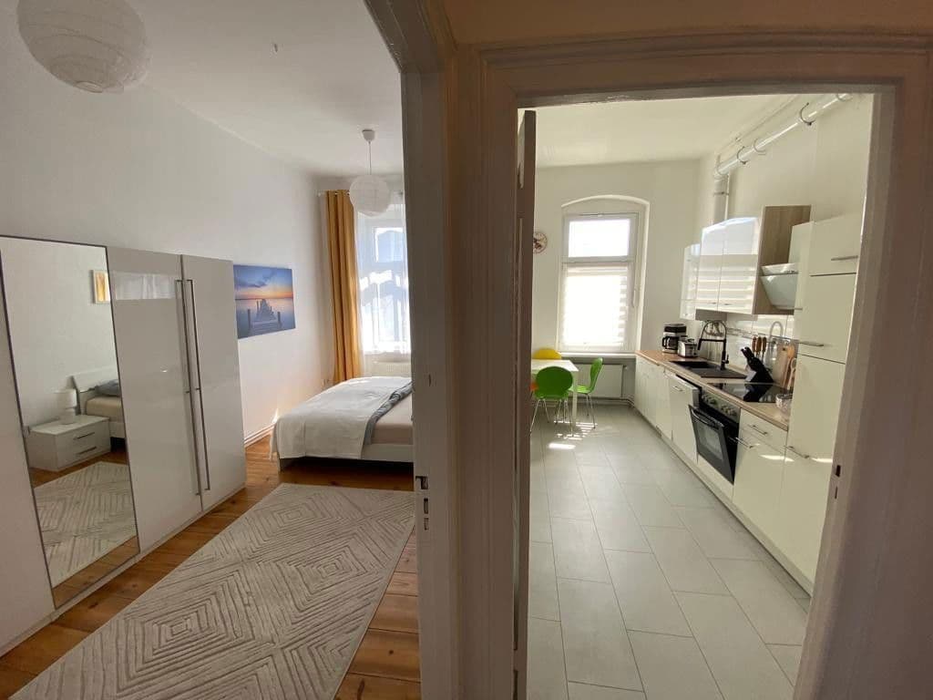 Pronájem bytu 3+1 90 m², Körnerstrasse 47, Berlin, Berlín Pronájem bytu 3+1 90 m², Körnerstrasse 47, Berlin, Berlín