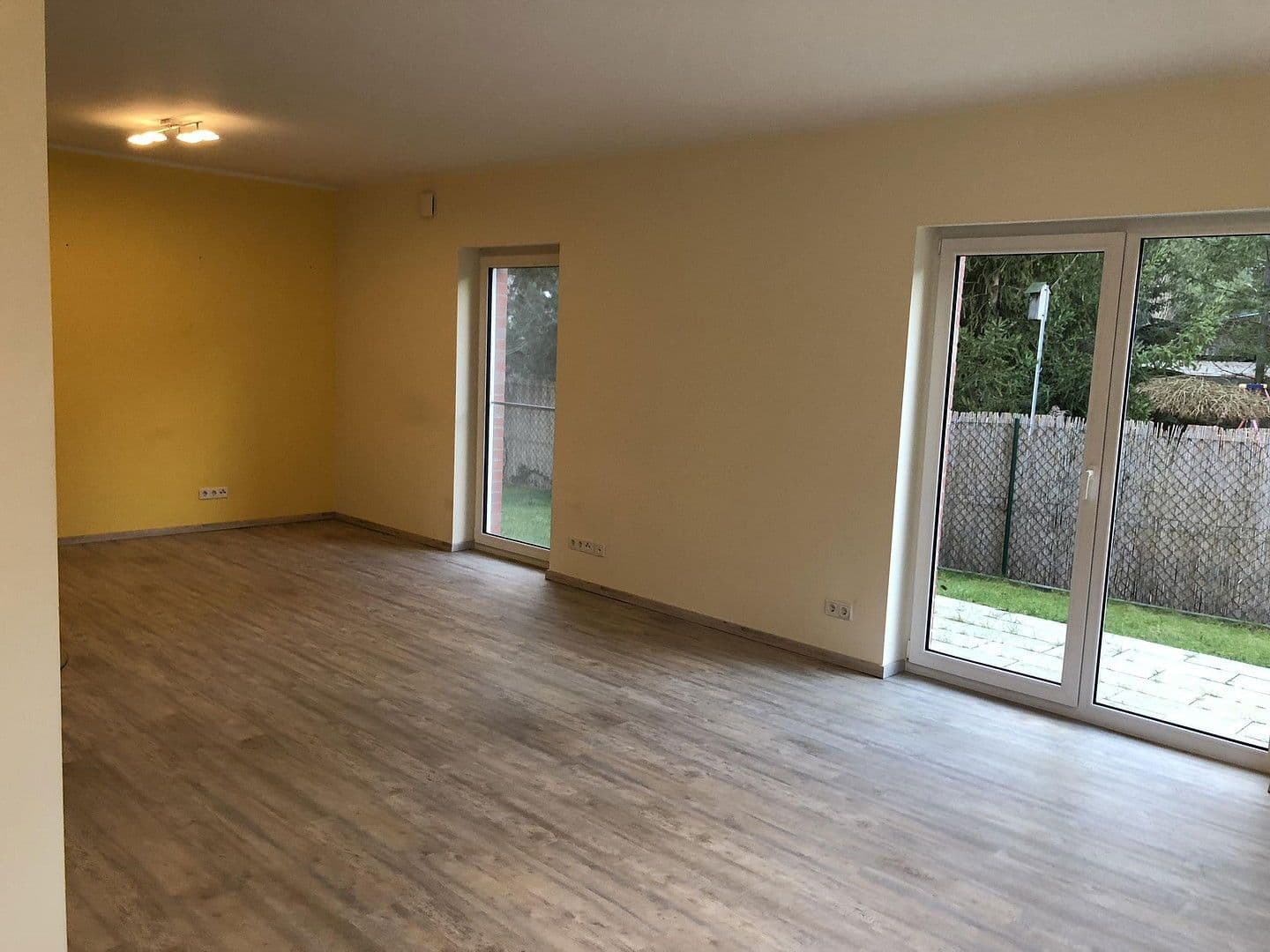 Pronájem domu 130 m², pozemek 600 m², Thälmannstr. 37, Wandlitz, Braniborsko Pronájem domu 130 m², pozemek 600 m², Thälmannstr. 37, Wandlitz, Braniborsko