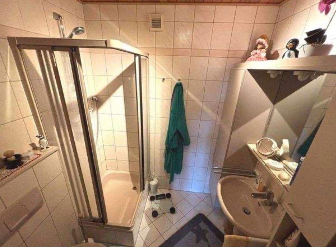 Pronájem bytu 4+1 88 m², Tegeler Plate 15, Bremen, Bremen Pronájem bytu 4+1 88 m², Tegeler Plate 15, Bremen, Bremen