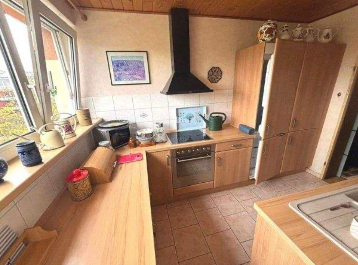 Pronájem bytu 4+1 88 m², Tegeler Plate 15, Bremen, Bremen Pronájem bytu 4+1 88 m², Tegeler Plate 15, Bremen, Bremen