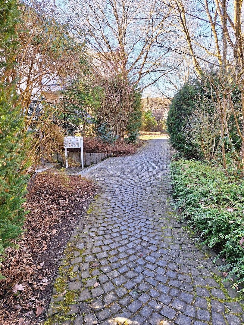 Prodej bytu 3+1 85 m², Erlbachstraße 9b, München, Bavorsko Prodej bytu 3+1 85 m², Erlbachstraße 9b, München, Bavorsko