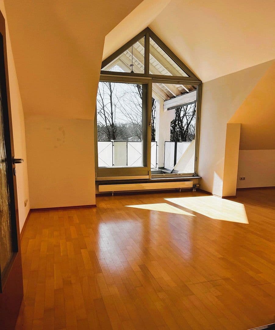 Prodej bytu 3+1 85 m², Erlbachstraße 9b, München, Bavorsko Prodej bytu 3+1 85 m², Erlbachstraße 9b, München, Bavorsko