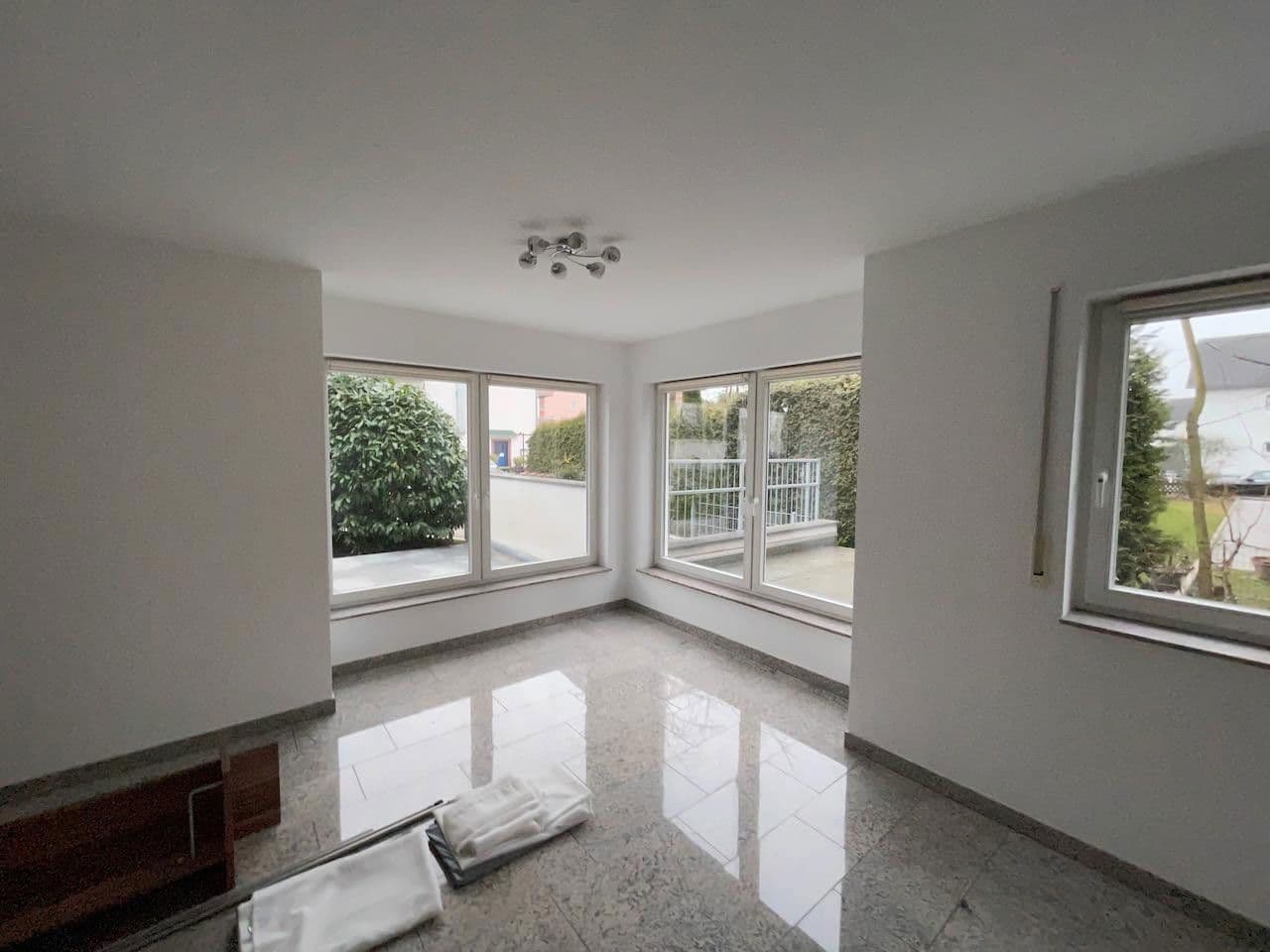 Pronájem bytu 3+1 108 m², Hattersheim am Main, Hessen Pronájem bytu 3+1 108 m², Hattersheim am Main, Hessen