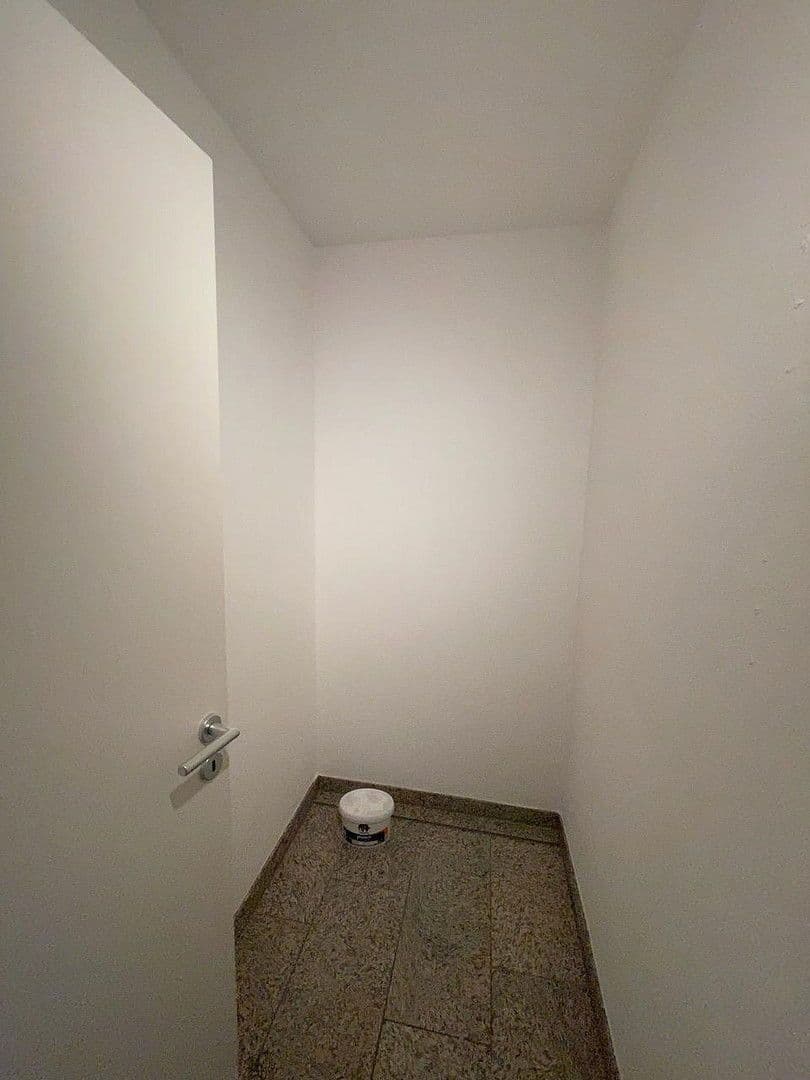 Pronájem bytu 3+1 108 m², Hattersheim am Main, Hessen Pronájem bytu 3+1 108 m², Hattersheim am Main, Hessen