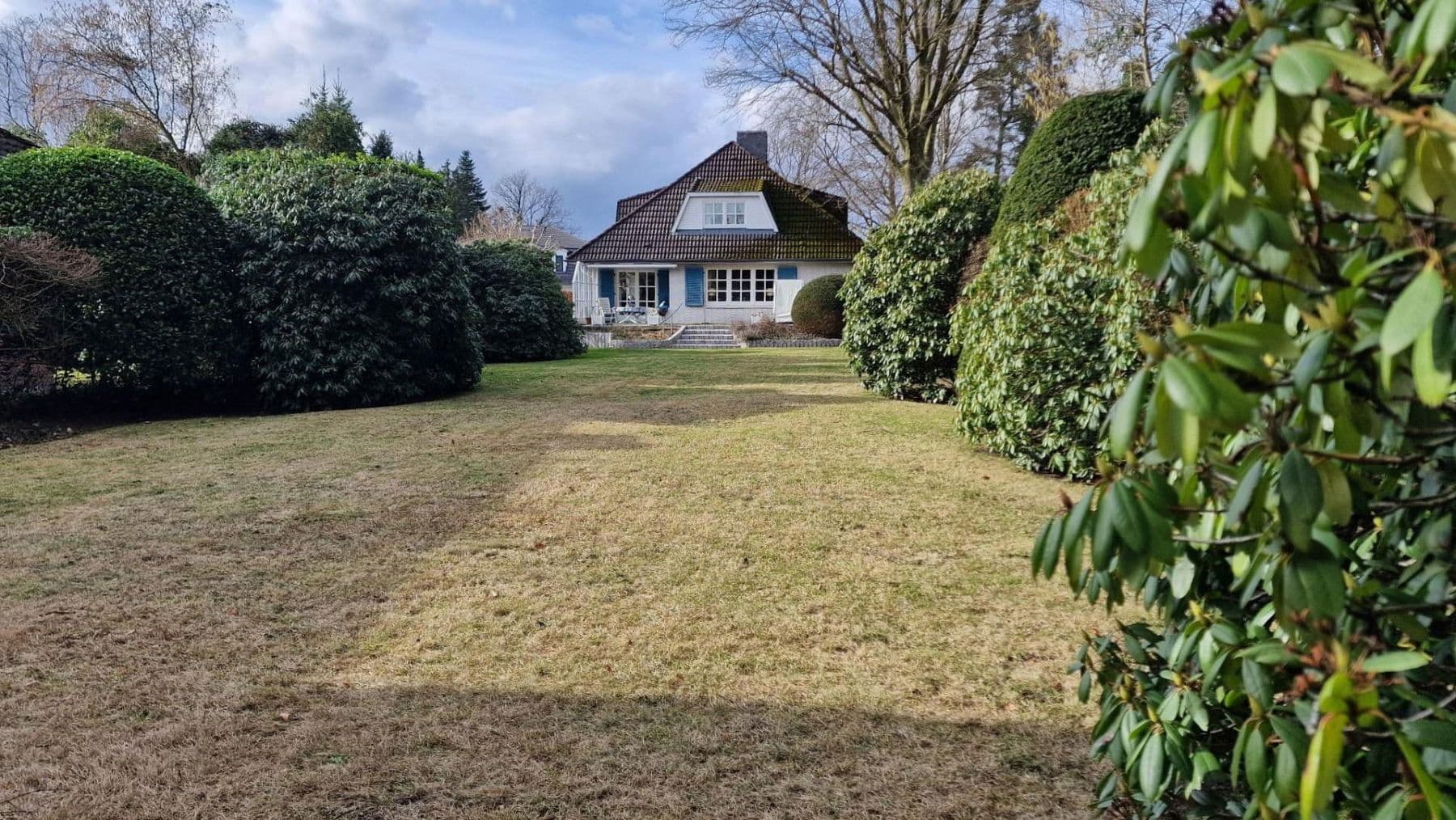 Prodej domu 241 m², pozemek 1.204 m², Hamburg, Hamburg Prodej domu 241 m², pozemek 1.204 m², Hamburg, Hamburg