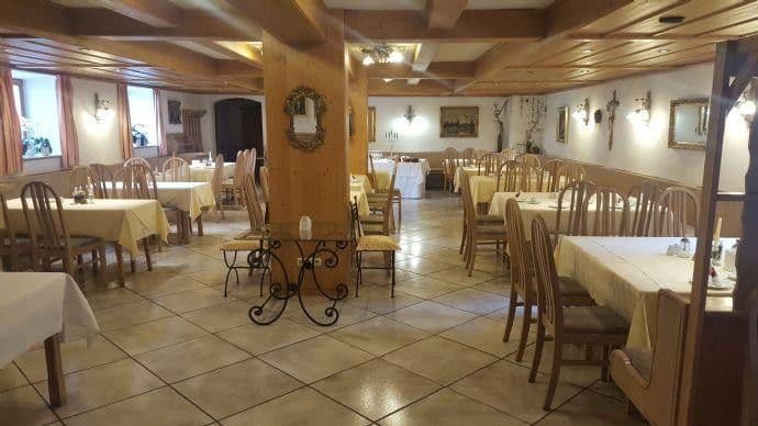 Prodej nebytového prostoru 2.115 m², Altdorf, Bavorsko Prodej nebytového prostoru 2.115 m², Altdorf, Bavorsko