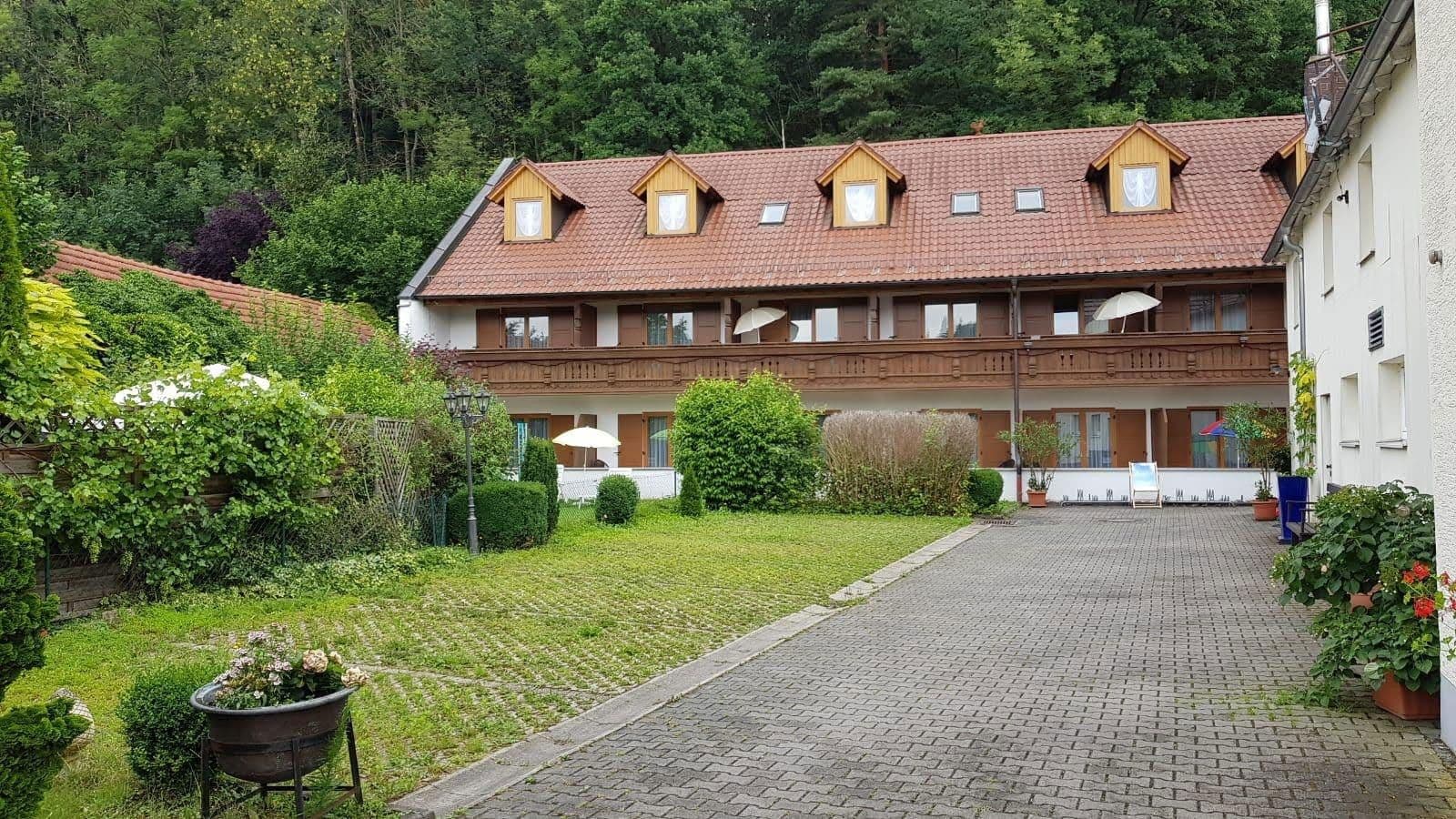 Prodej nebytového prostoru 2.115 m², Altdorf, Bavorsko Prodej nebytového prostoru 2.115 m², Altdorf, Bavorsko