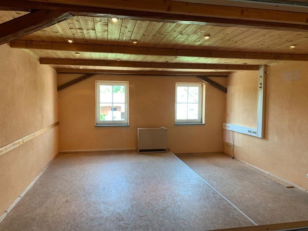 Prodej nebytového prostoru 2.115 m², Altdorf, Bavorsko Prodej nebytového prostoru 2.115 m², Altdorf, Bavorsko