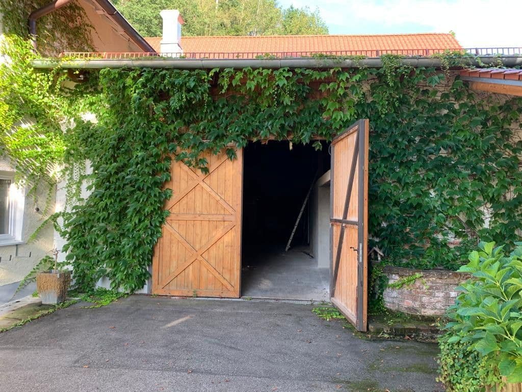 Prodej nebytového prostoru 2.115 m², Altdorf, Bavorsko Prodej nebytového prostoru 2.115 m², Altdorf, Bavorsko