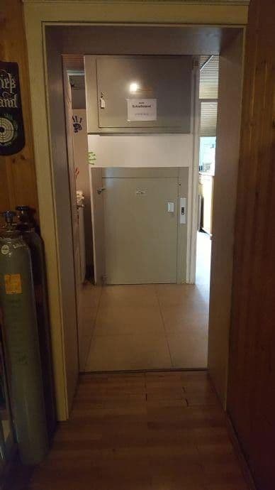 Prodej nebytového prostoru 2.115 m², Altdorf, Bavorsko Prodej nebytového prostoru 2.115 m², Altdorf, Bavorsko