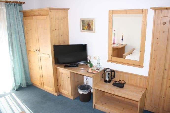 Prodej nebytového prostoru 2.115 m², Altdorf, Bavorsko Prodej nebytového prostoru 2.115 m², Altdorf, Bavorsko