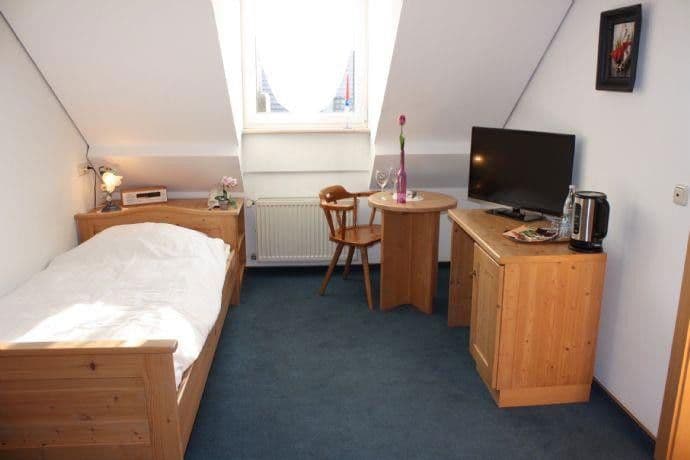 Prodej nebytového prostoru 2.115 m², Altdorf, Bavorsko Prodej nebytového prostoru 2.115 m², Altdorf, Bavorsko