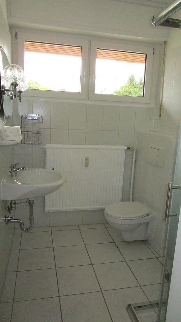 Pronájem bytu 5+1 140 m², Eschenweg, Koblenz, Porýní-Falc Pronájem bytu 5+1 140 m², Eschenweg, Koblenz, Porýní-Falc